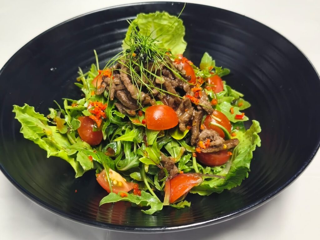 THAI BEEF SALAD